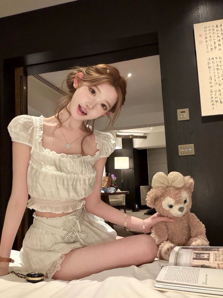 ชุดเซ็ต 2 ชิ้น สไตล์หวานซ่อนเป - Elastic Lace Trim บทวิจารณ์และราคา